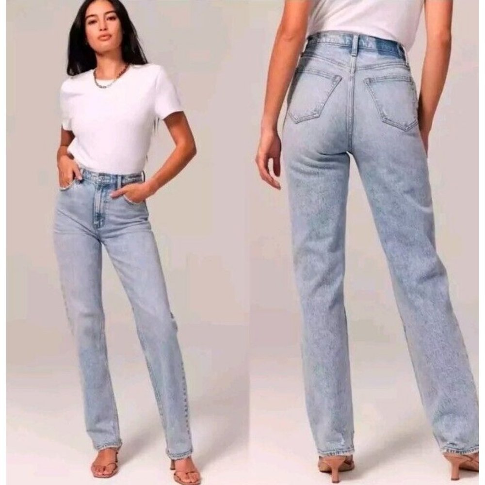 Abercrombie & Fitch The 90s Straight Ultra High Rise Curve Love 28 6L LT Wash